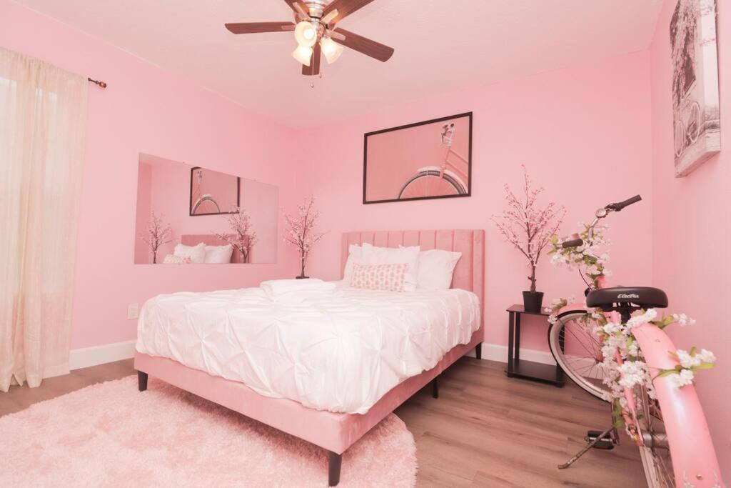 The Pink House Orlando Villa Exterior photo